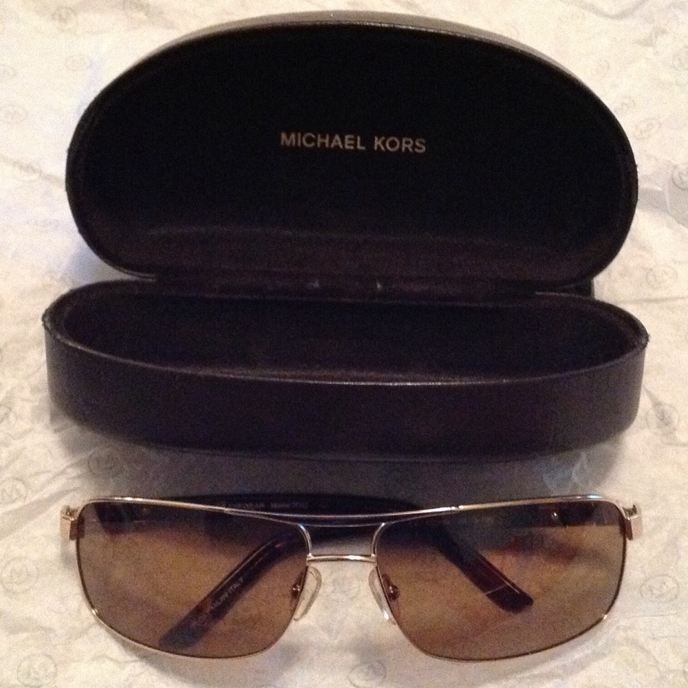 😎Michael kors aviators😎✨